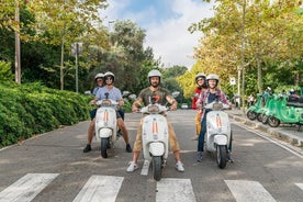 Barcelona Secrets & Tibidabo Views av Vespa Scooter