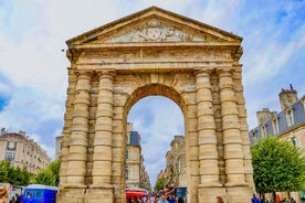 Bordeaux architectural : visite privée avec un expert local