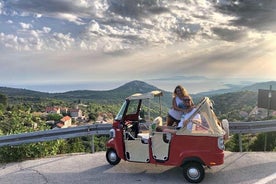 Excursão turística de Tuk Tuk em Hvar