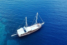 Sail Turkey: 18-39's Fethiye to Olympos Gulet Cruise 