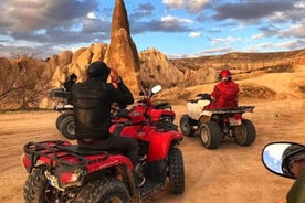 Excursion de 2 jours en Cappadoce au départ d'Istanbul - avec balade en montgolfière et safari en quad en VTT