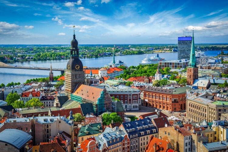 shutterstock_2400491755.jpg