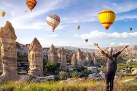 Cappadocië Rode Tour Met Openluchtmuseum En Deskundige Gids