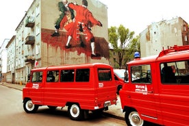 Warszawa-tur bag kulisserne i retro-minibus