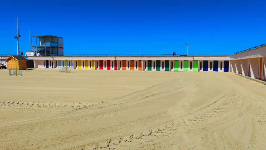 COLORED BEACH HUTS IN THE TOUQUET , PAS DE CALAIS, HAUTS DE FRANCE , FRANCE