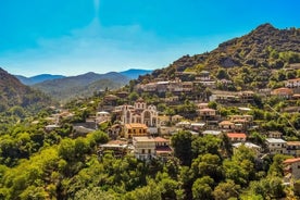 Limassol: i tesori di Troodos, i villaggi di montagna