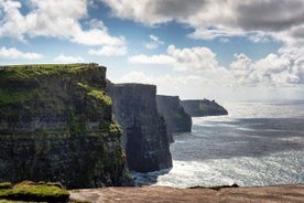 Küstenausflug: Tagestour der Cliffs of Moher mit Wild Atlantic Way ab Galway