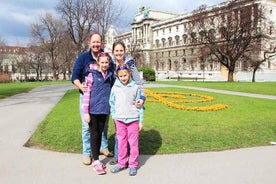 Vienna Highlights Private Tour für Kinder und Familien inklusive Mozart House