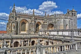 Medieval Knights Templar and Alcobaça Private Day Trip from Lisbon