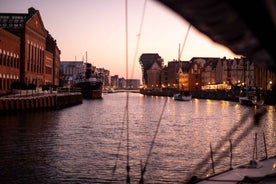 Gdańsk: Scenic Sunset Cruise with Welcome Drink