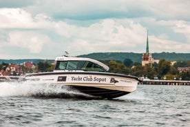 Gdansk/Sopot: Private Cruise on a sports motorboat