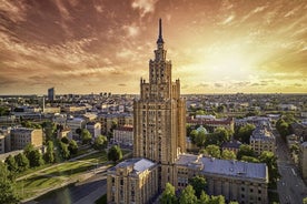 Tour di degustazione della piattaforma di osservazione del mercato centrale e dell'Accademia delle scienze di Riga