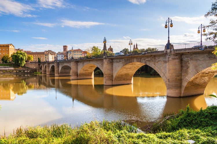 Photo of Puente de Piedra (Stone bridge) in Logrono, La Rioja region, Spain 