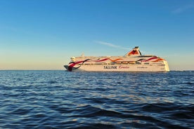 From Stockholm: Overnight Cruise to Tallinn with Breakfast