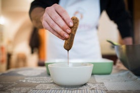 Corso privato di pizza e tiramisù a casa di Cesarina con degustazione ad Aosta