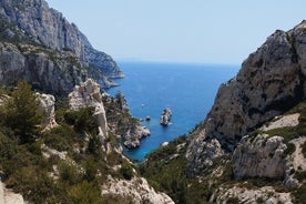 Calanques 국립 공원에서 가이드 하이킹