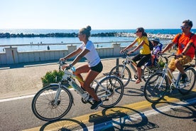 Pedalando al mare in E-Bike lungo la Pista Ciclabile "Trammino".