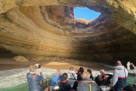 2 uur durende cruise Portimão naar de Benagil-grot en het Marinha-strand