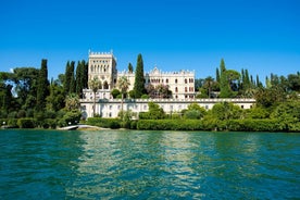 Paseo en barco por las islas del lago de Garda con aperitivo