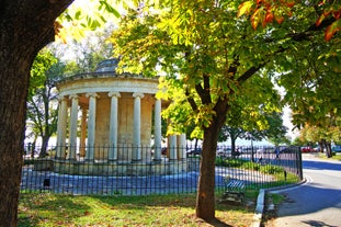 Maitland Monument