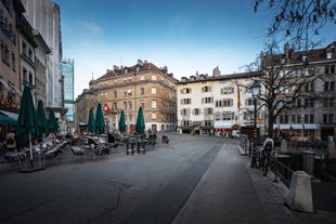 Place du Bourg-de-Four