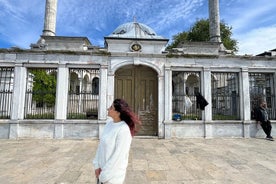 Scooter Tour in Favorite Spots of Istanbul