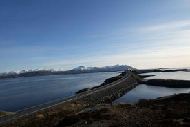 Molde: Atlantic Ocean Road and Tour of Bud Fishing Village