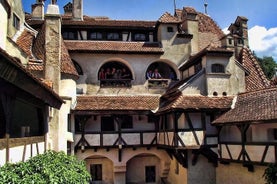 Dagstur til Bran Castle (Dracula's Castle) og Râşnov Fortress