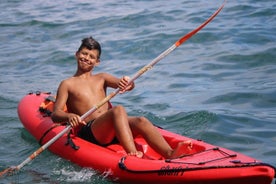 Kajaktocht in Lagos om de grotten te bezoeken en te snorkelen.