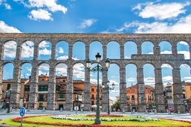 Segovia: recorrido por el casco antiguo que incluye visita al castillo