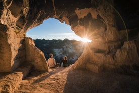 Matera: hike on the path of rock churches