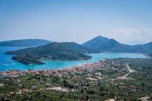 Auto cabrio a noleggio a Nidri, in Grecia