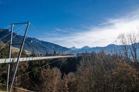 Parque Natural del Lago Azul, Puente Colgante y Ciudad de Thun