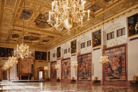 Munich: Residenz Museum Tickets and 2,5-hour Guided Tour