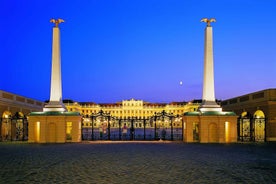 Vienna: Schönbrunn Palace Evening Tour, Dinner and Concert