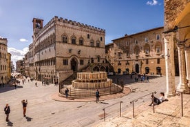 Perugia Walking Tour with Audio and Written Guide by a local