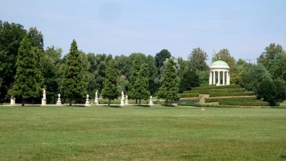 photo of view of Parco Querini, Vicenza, Italy.