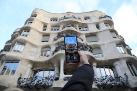 Visita guidata mattutina di La Pedrera e biglietto facoltativo per Casa Batlló