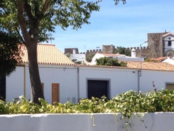 CASA NA VILA HISTÓRICA DE MOURÃO