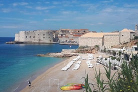 Alquiler de kayak en la playa de Banje