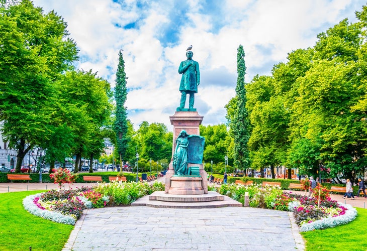 Photo of Statue of JL Runeberg, the national poet of Finland, at Esplanadi park avenue in Helsinki.