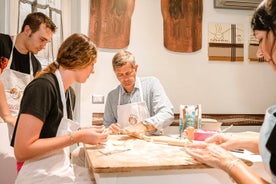 Visita al mercado de grupos pequeños y clase de cocina en Pescara