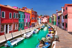 Morning Venice Lagoon Cruise: Murano Island and Burano Island