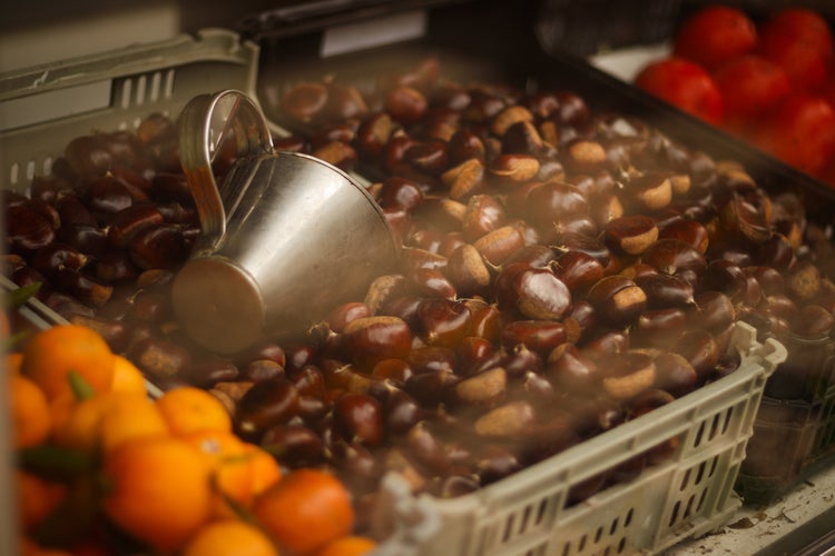 Typical Porto chestnuts in autumn, Sao Martinho.jpg