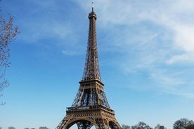 Treasure hunt along the Seine to visit Paris!