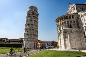 Lucca to Pisa Private E-Bike Tour + PickUp & DropOff by Van