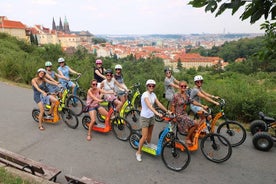 Grandiös halvdags guidad rundtur i Prag på Segway och eScooter