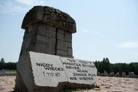 점심과 함께 바르샤바에서 반나절 Treblinka 죽음의 캠프 소그룹 투어