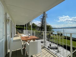 SUNSET Apartment direkt am Bodensee mit Parkplatz