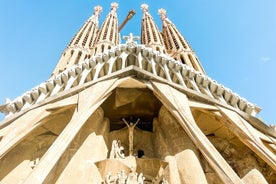 Il meglio di Barcellona: Sagrada Familia, Parco Guell, Montjuic e Gotico